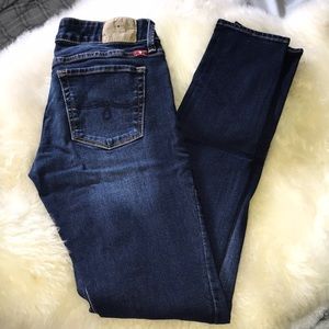 Dark wash Lucky Brand skinny jeans